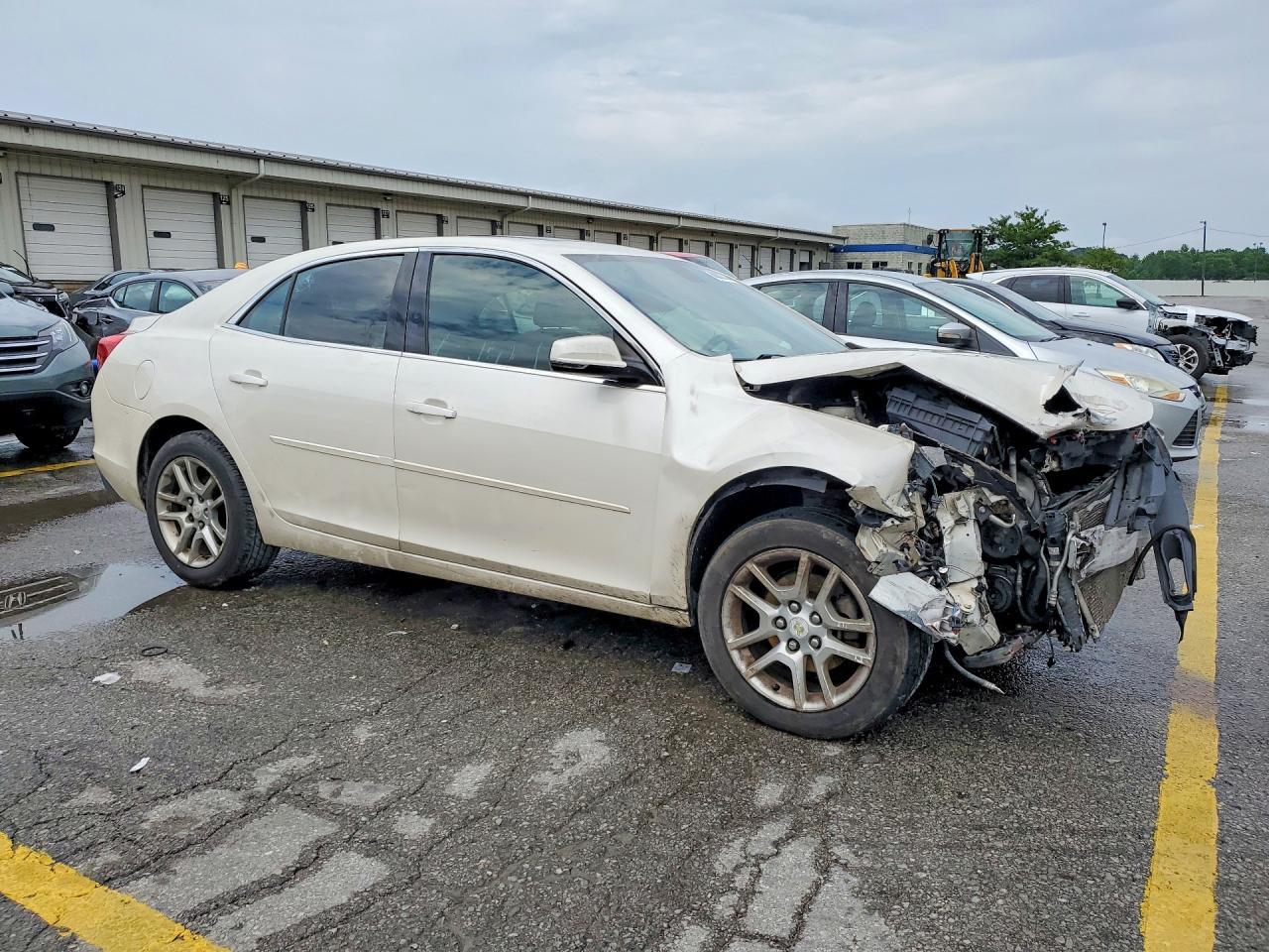 2014 Chevrolet Malibu 1Lt - Image 4