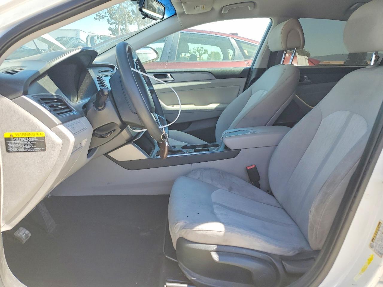 2016 Hyundai Sonata Hybrid Se - Image 7