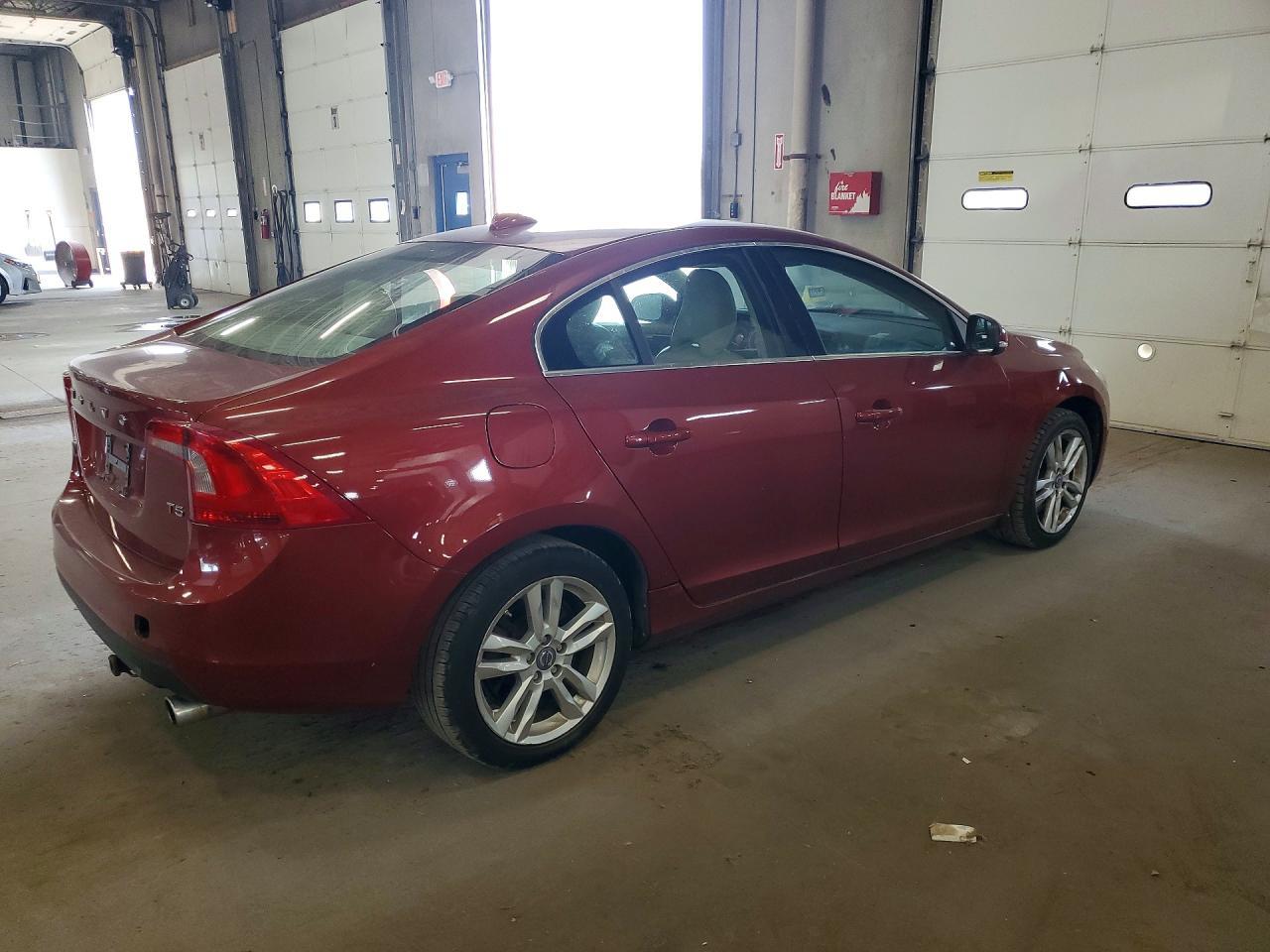 2013 Volvo S60 T5 - Фото 3