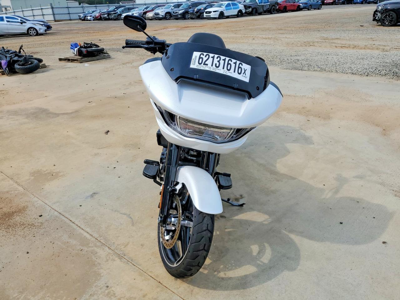 2024 Harley-Davidson Fltrx - Image 2