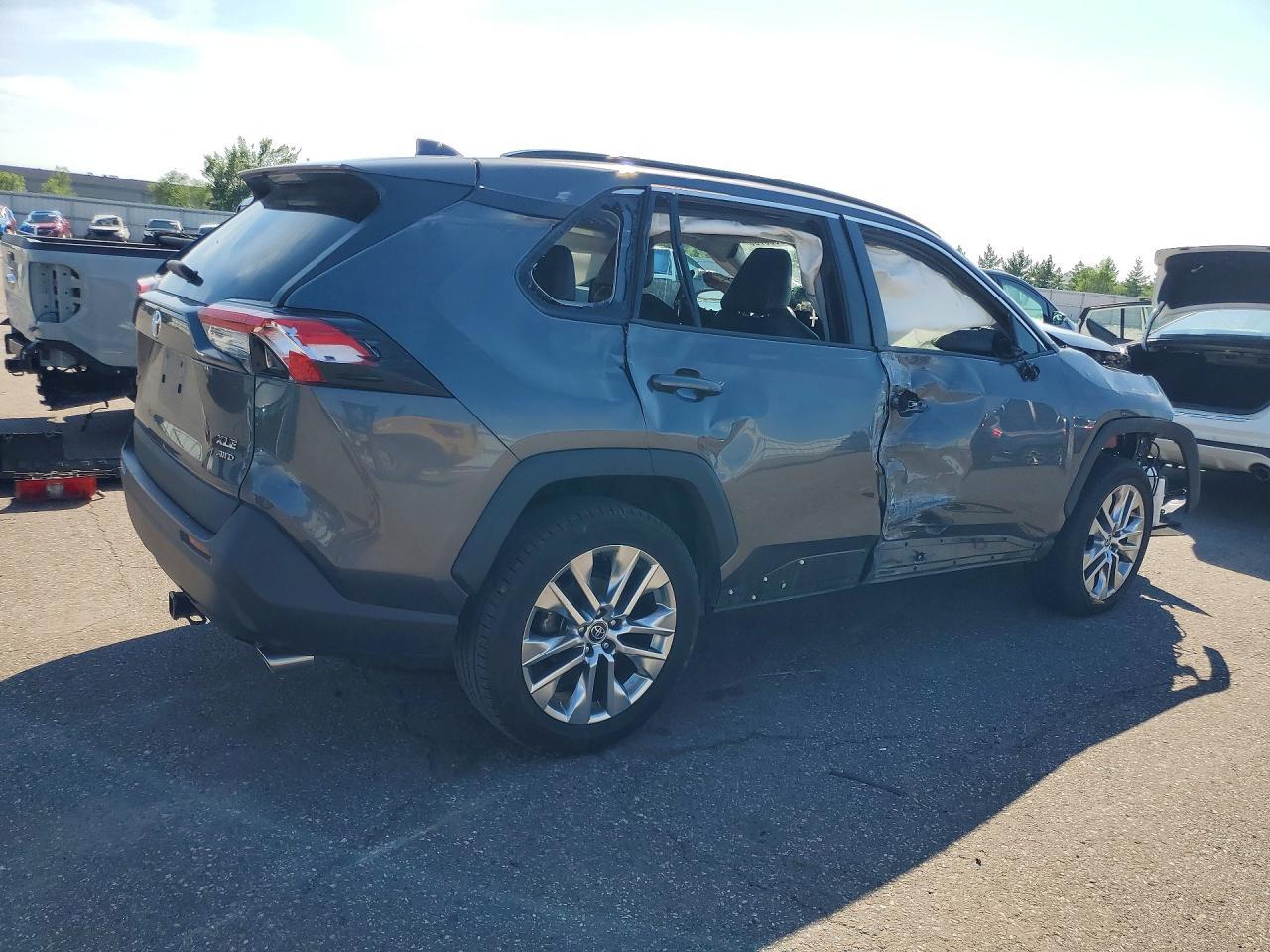 2021 Toyt Rav4 Xle P - Фото 3