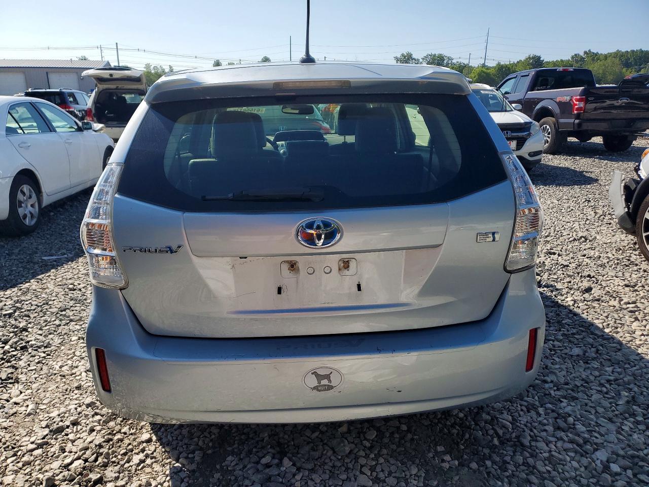 2012 Toyota Prius V Five - Image 6