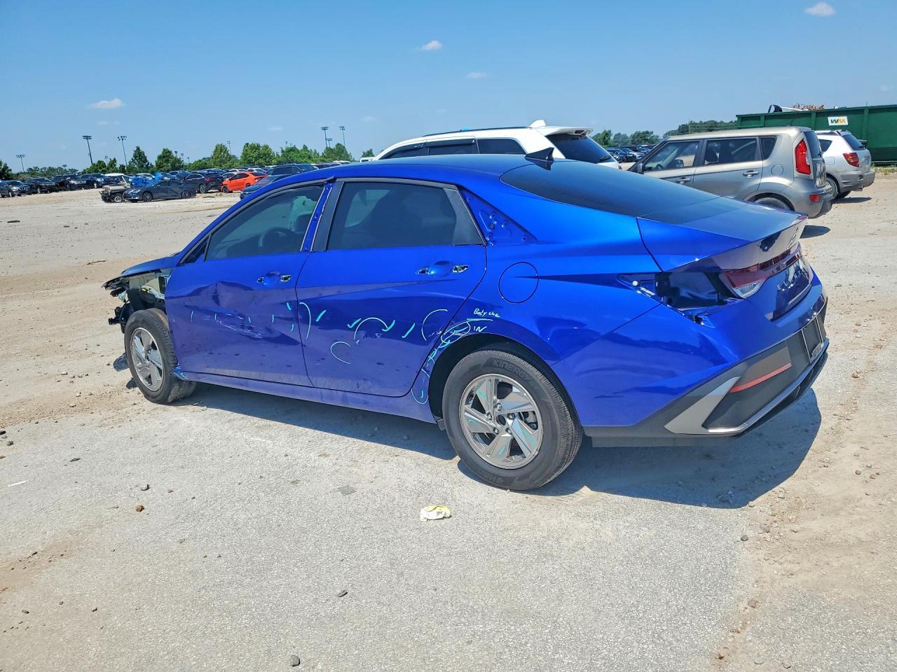 2026 Hyundai Elantra Se - Фото 2
