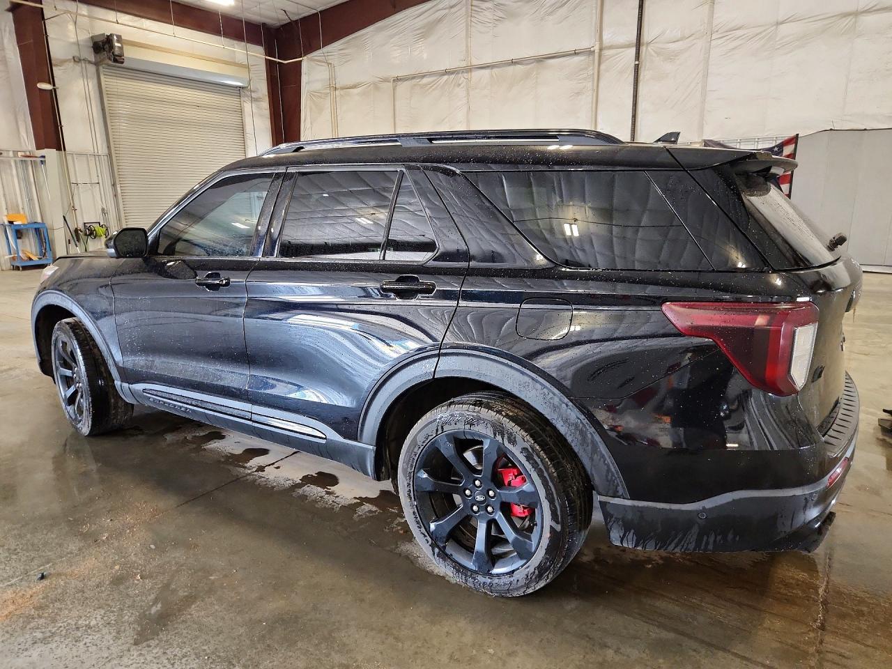 2020 Ford Explorer St - Image 2