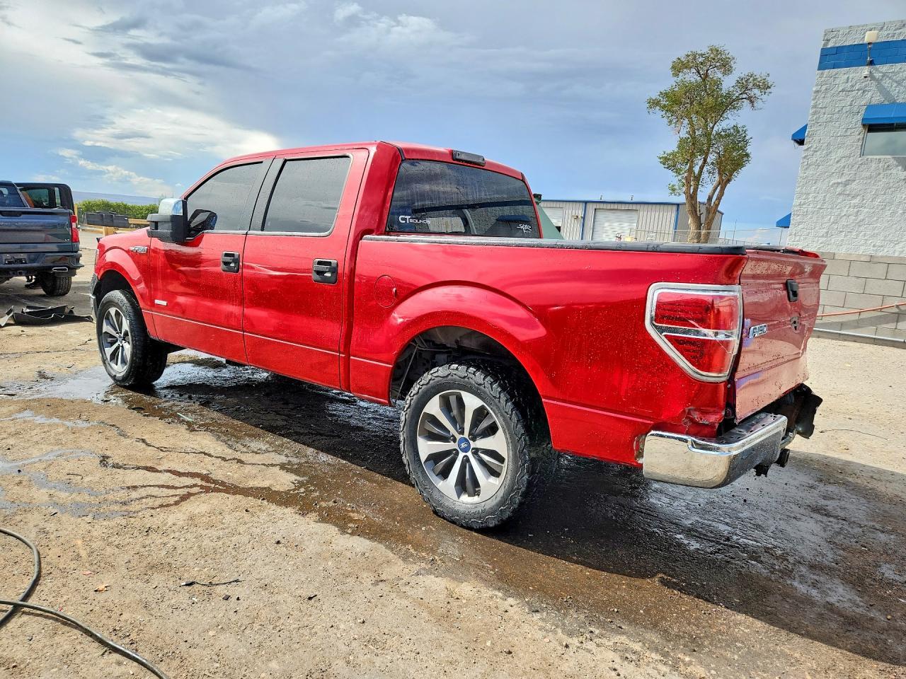2013 Ford F150 Supercrew - Image 2