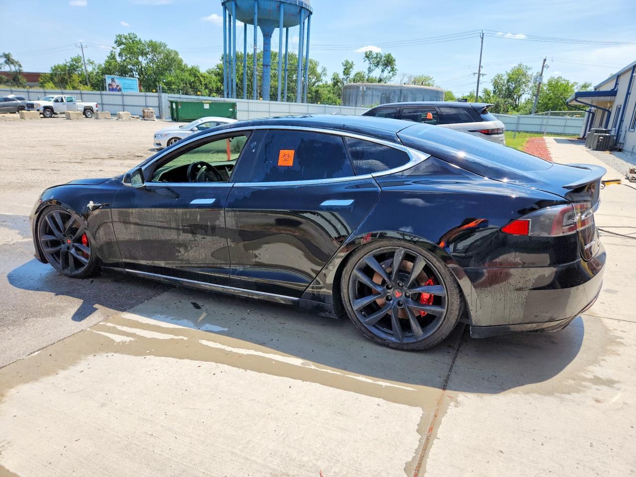 2018 Tesla Model S - Image 2