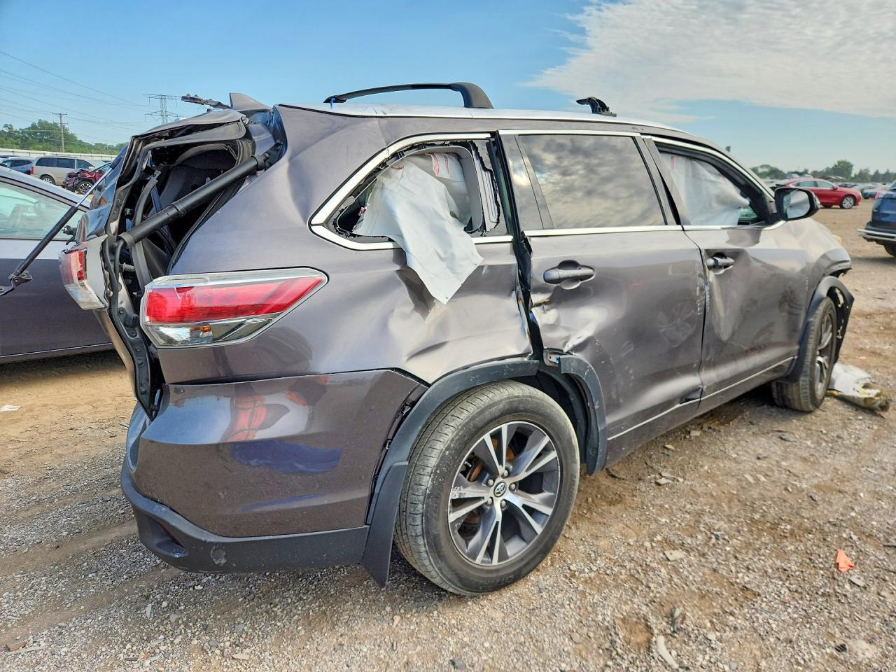 2016 Toyota Highlander Xle - Фото 3