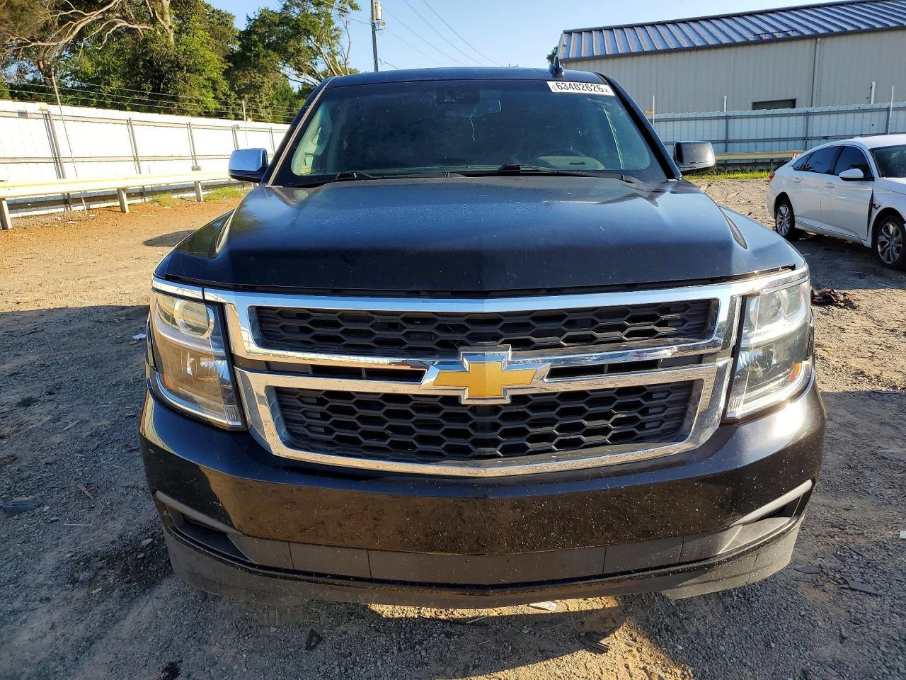 2018 Chevrolet Suburban C1500 Lt - Image 5