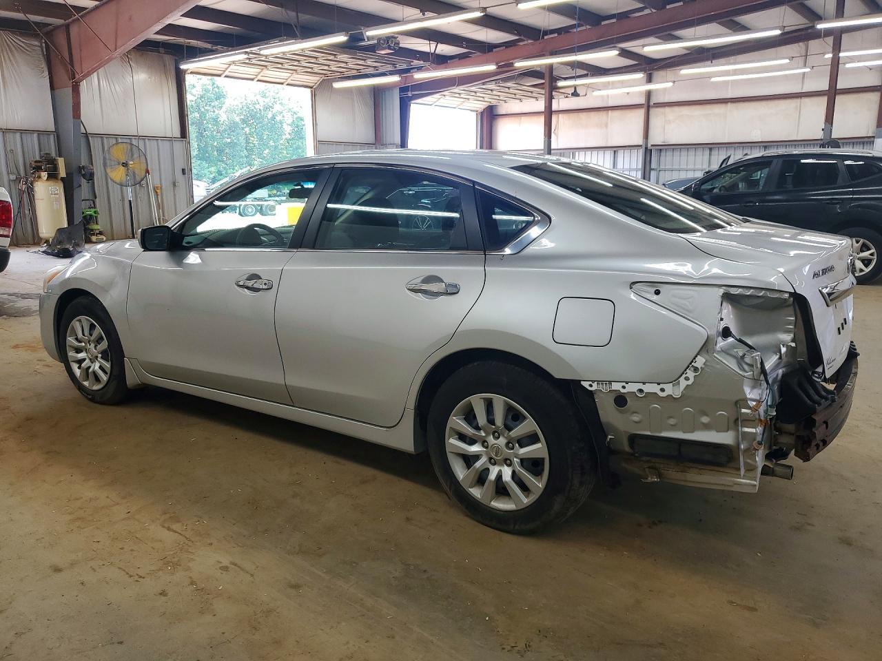 2014 Nissan Altima 2.5 - Image 2