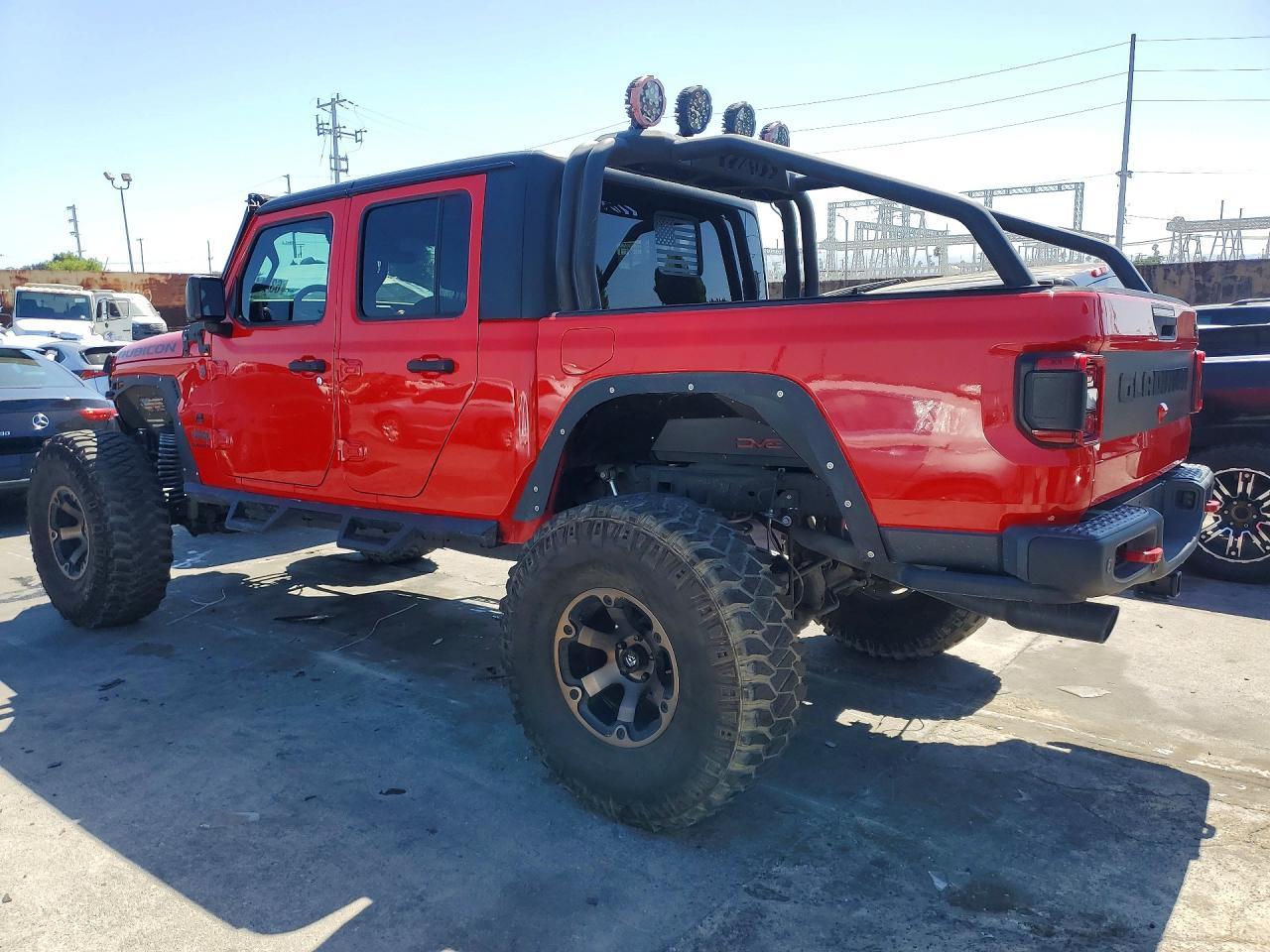 2020 Jeep Gladiator Rubicon - Фото 2