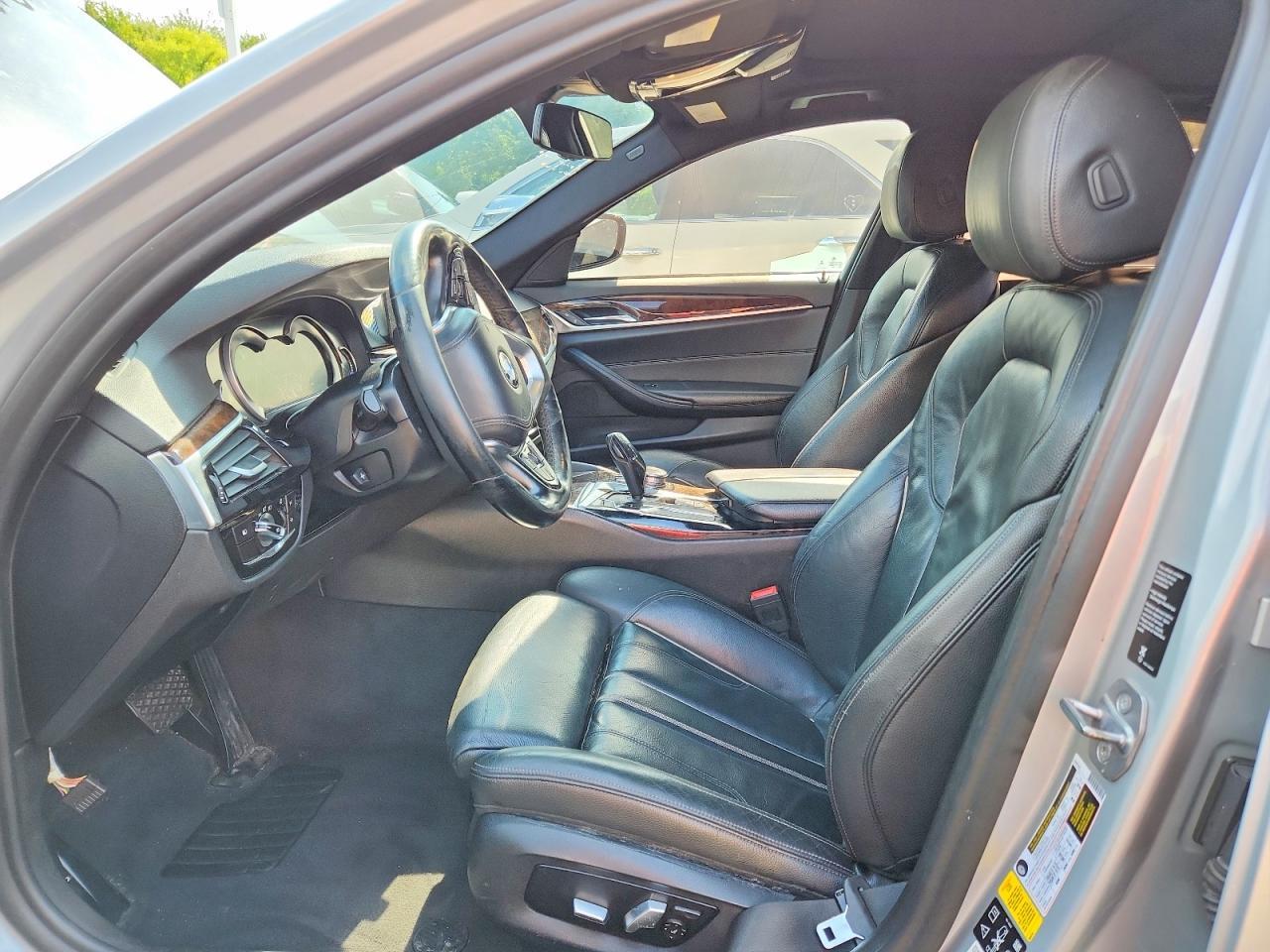 2018 BMW 530 Xi - Image 7
