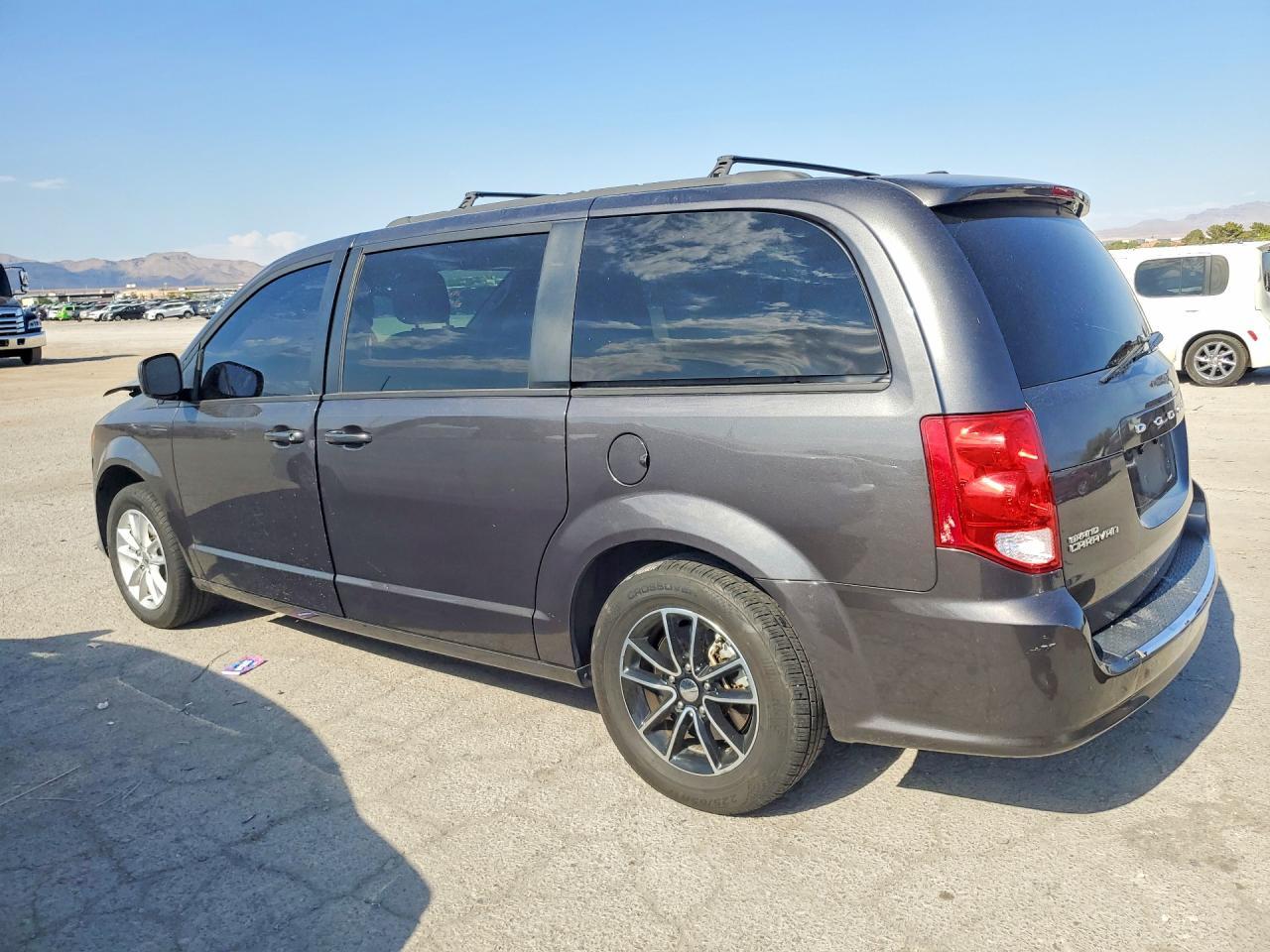 2019 Dodge Grand Caravan Gt - Фото 2
