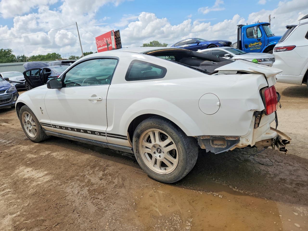 2007 Ford Mustang - Фото 2