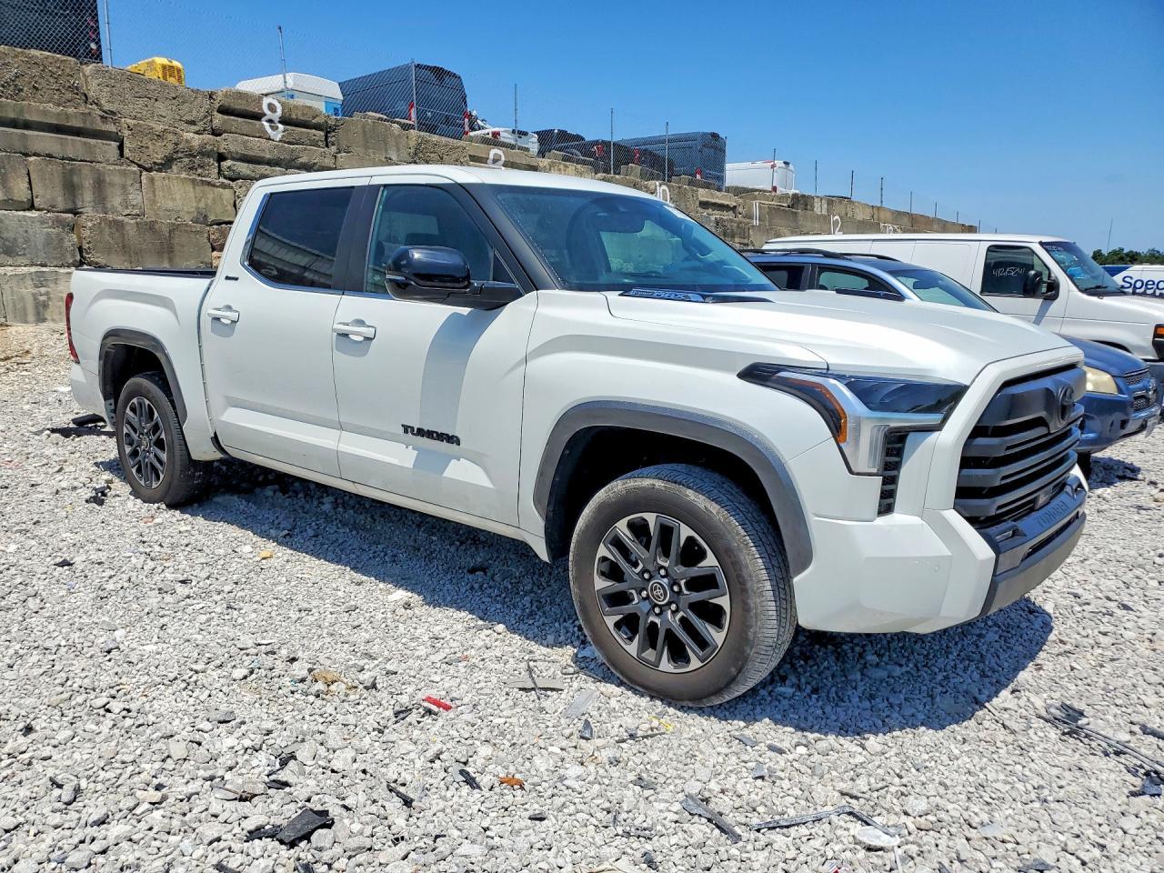2024 Toyota Tundra Limited Hv - Фото 4