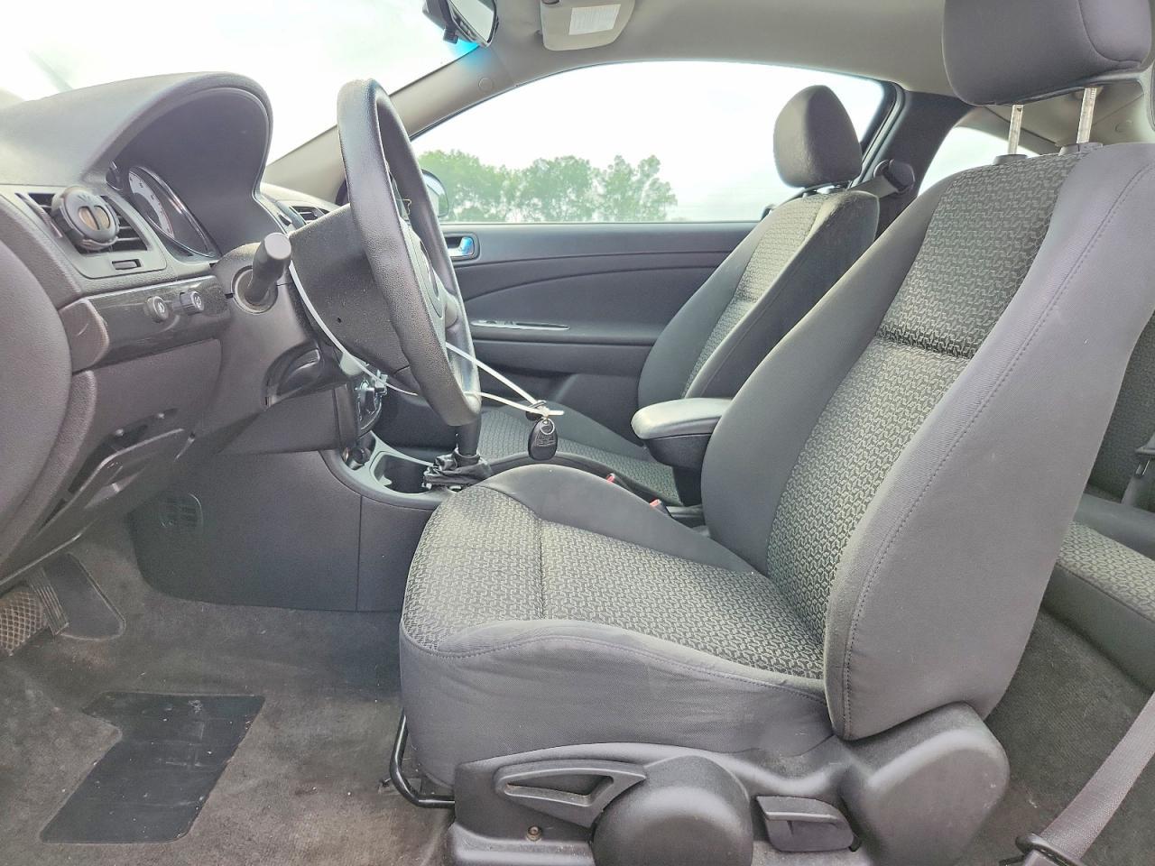 2009 Pontiac G5 - Фото 7