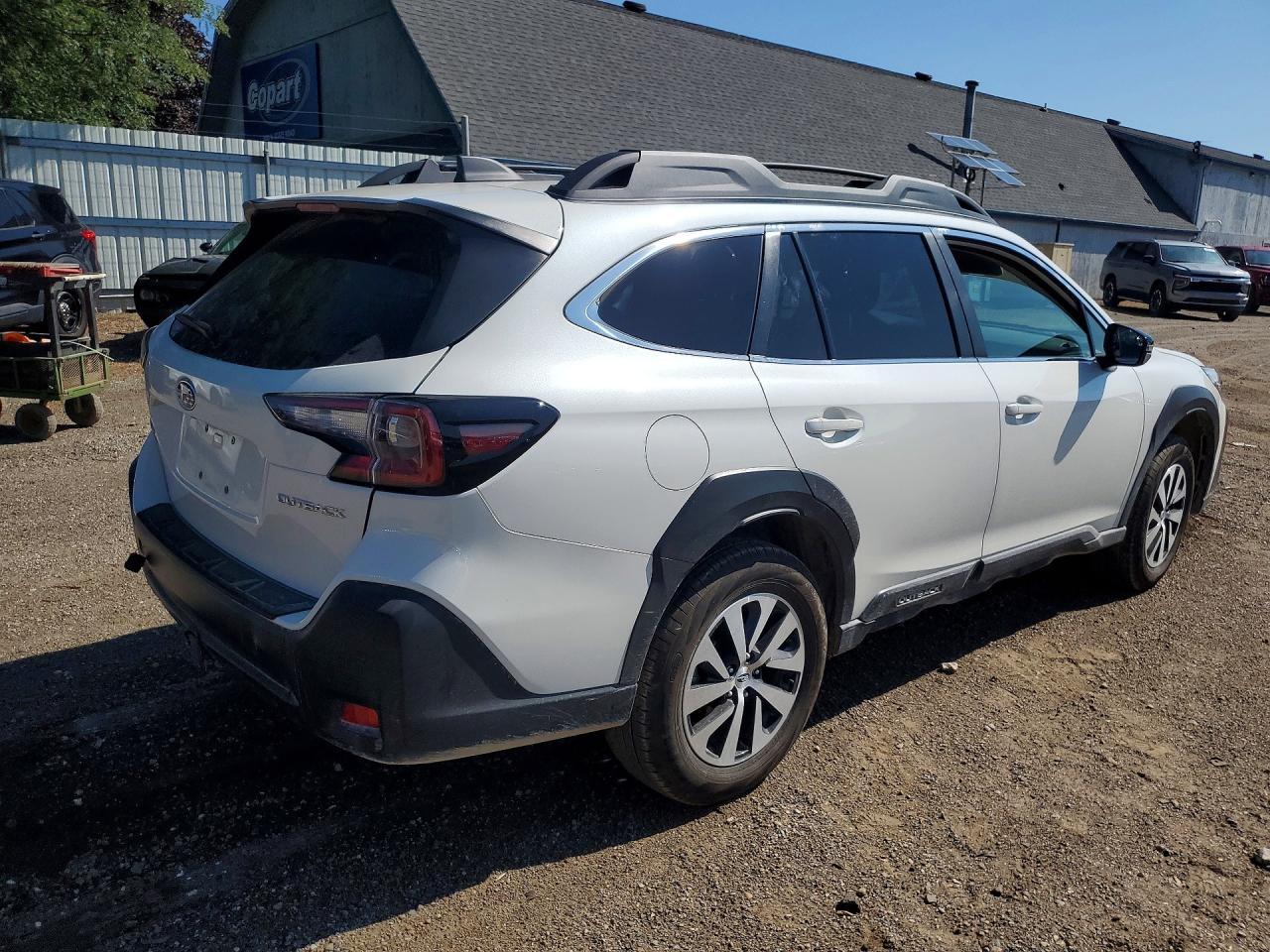 2025 Subaru Outback Premium - Фото 3