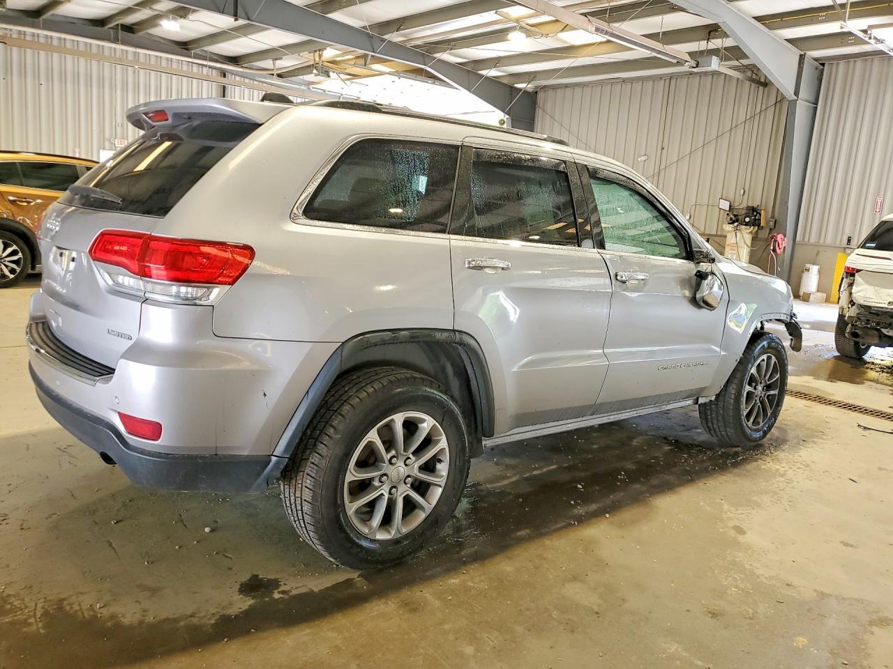 2016 Jeep Grand Cherokee Limited - Image 3