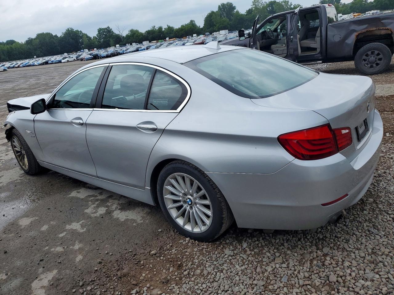 2012 BMW 535 Xi - Фото 2
