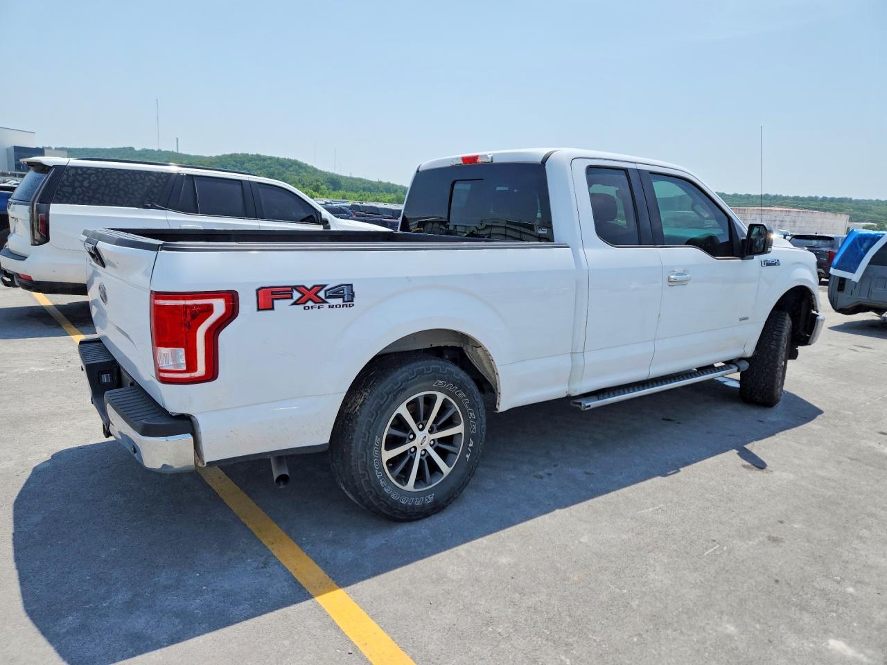 2015 Ford F150 Super Cab - Image 3