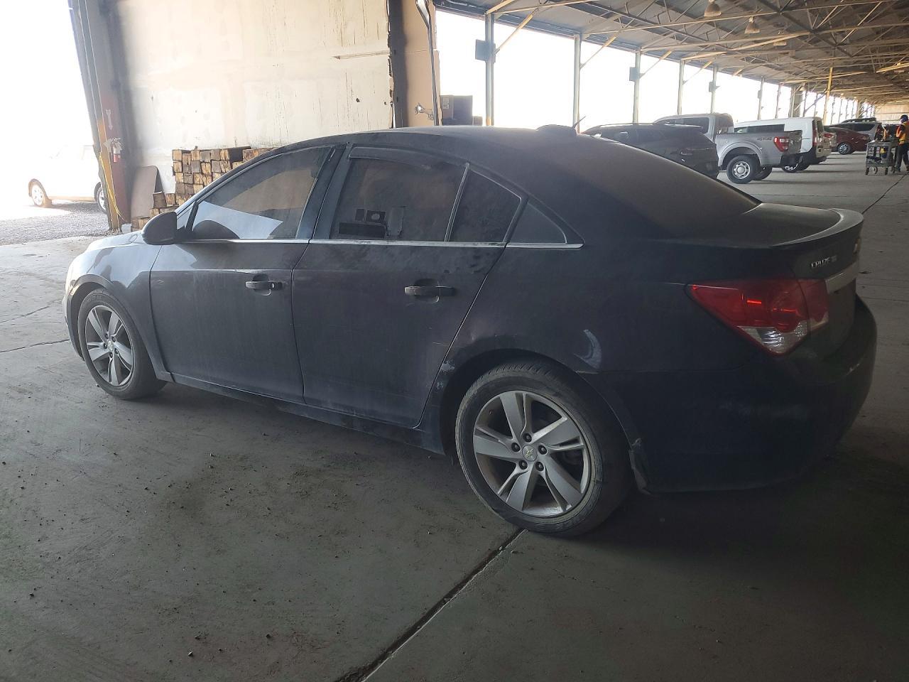 2015 Chevrolet Cruze - Image 2