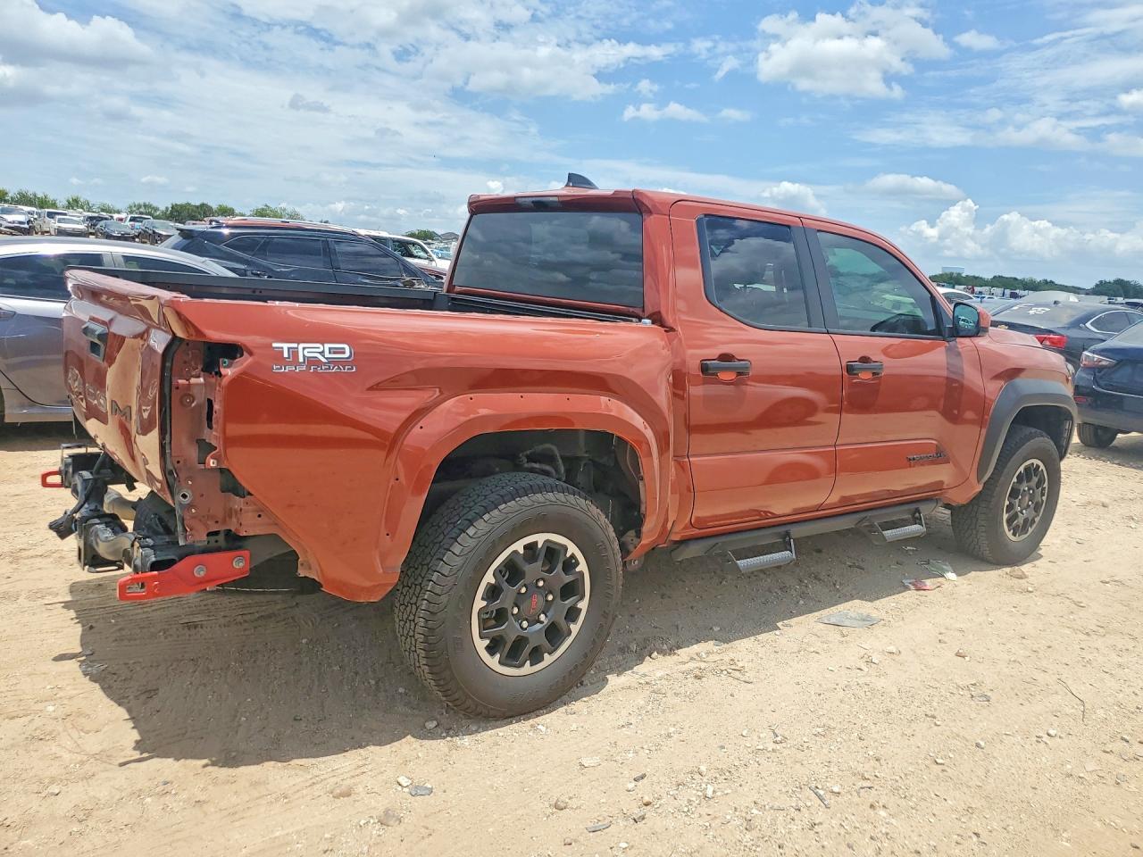 2025 Toyota Tacoma Trd Off-Road - Фото 3