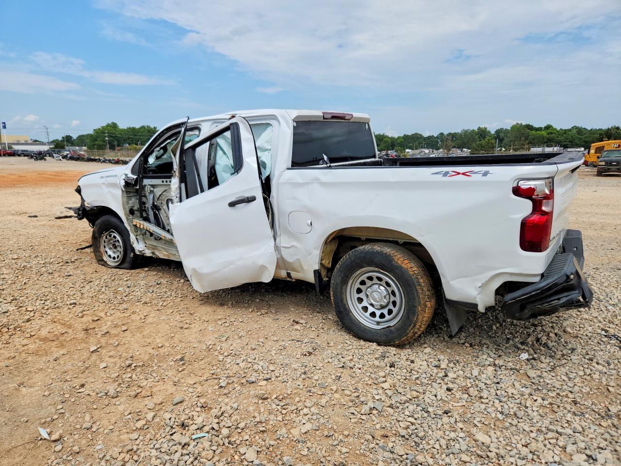 2020 Chevrolet 1500 - Image 2