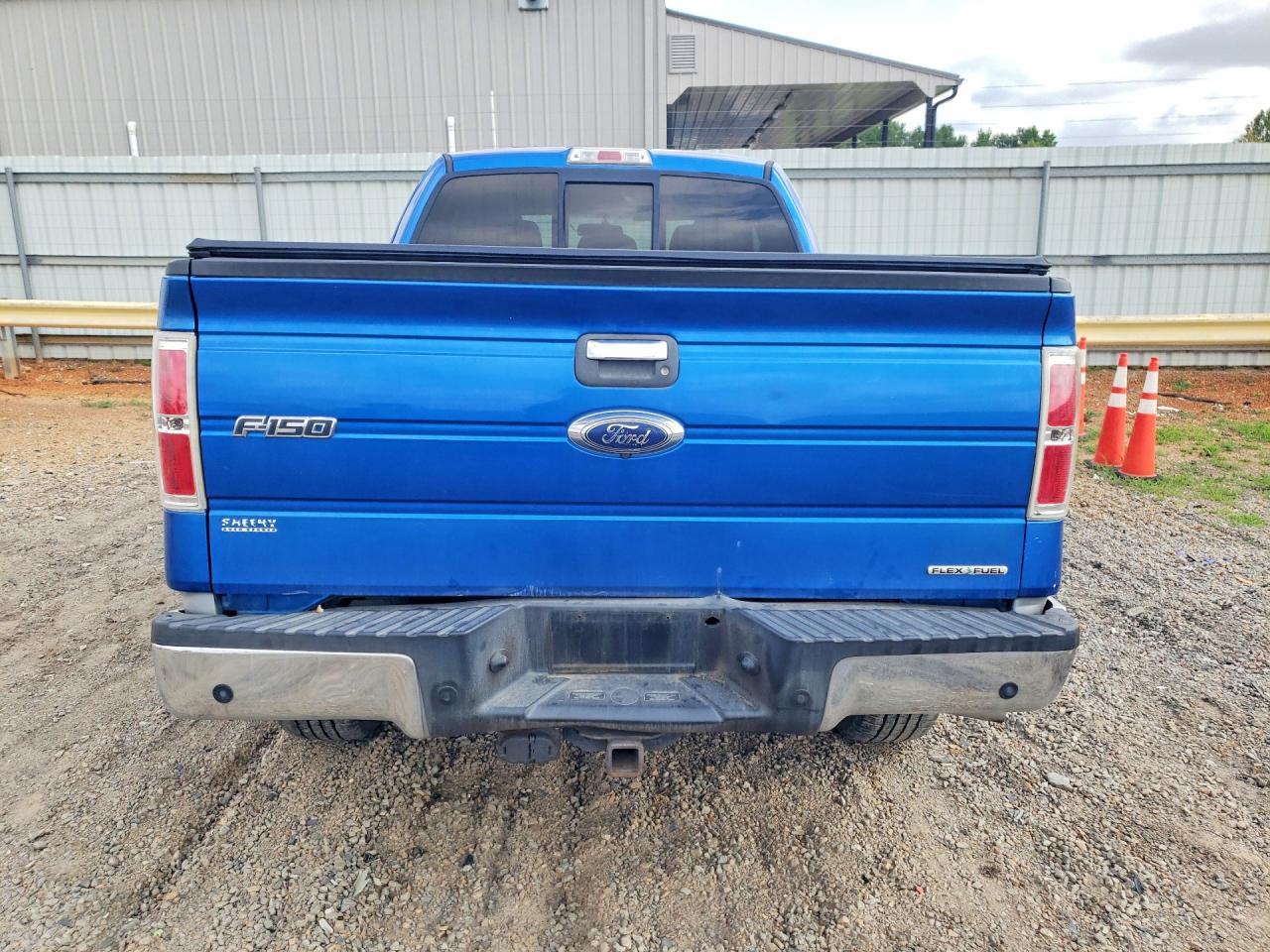 2011 Ford F150 Xlt - Image 6