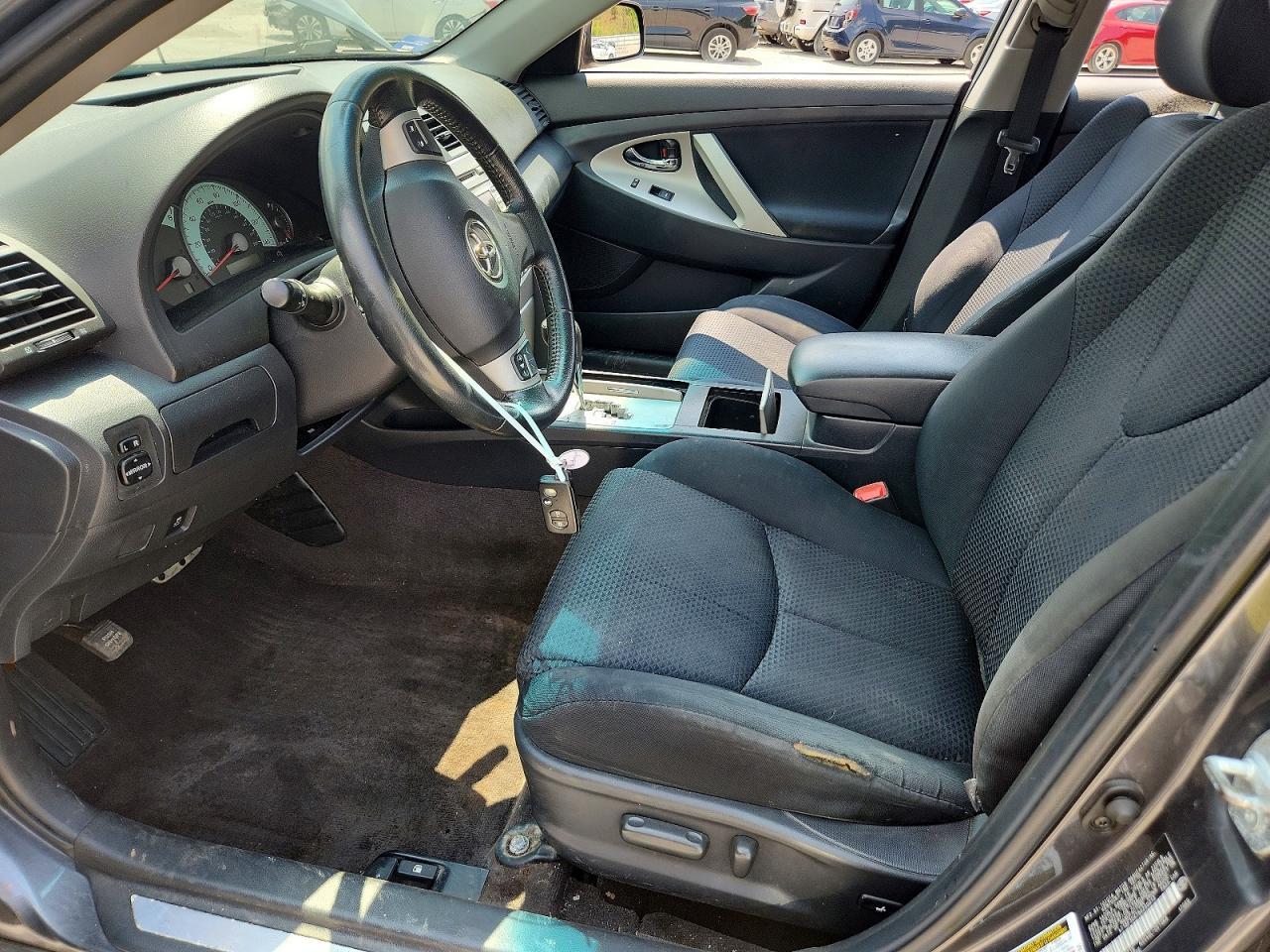 2011 Toyota Camry Se - Image 7