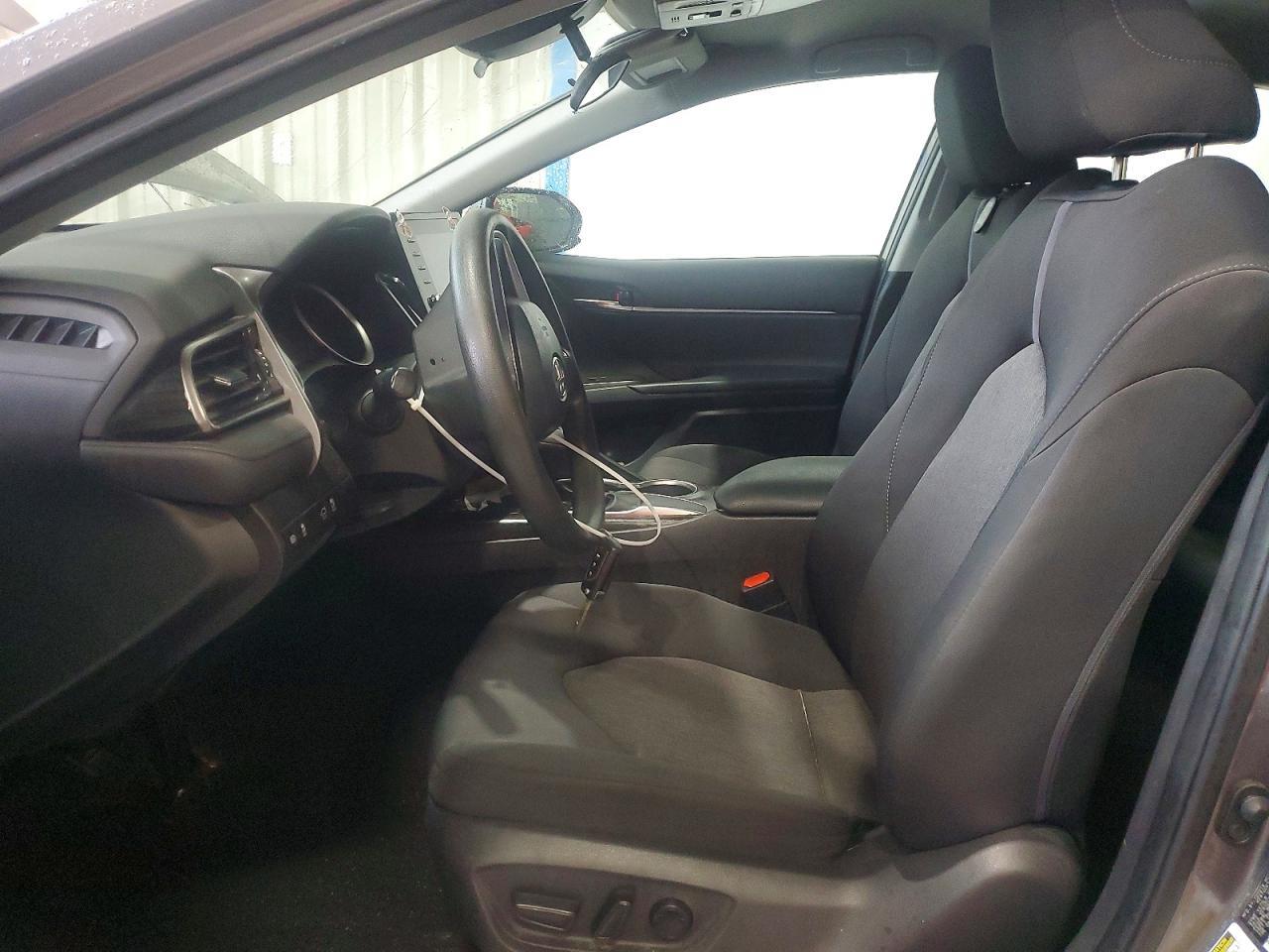 2021 Toyota Camry Le - Image 7