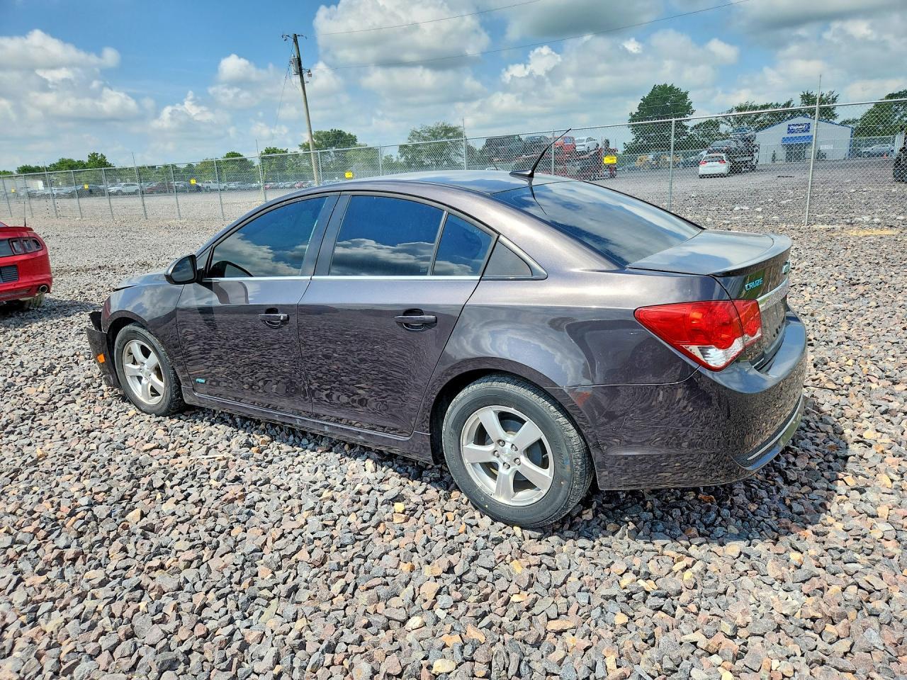 2014 Chevrolet Cruze Lt - Image 2