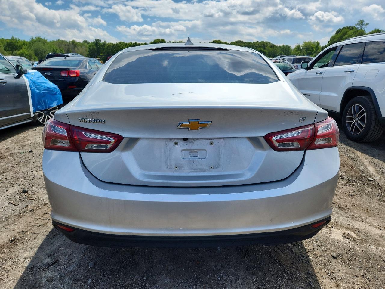 2020 Chevrolet Malibu Lt - Image 6