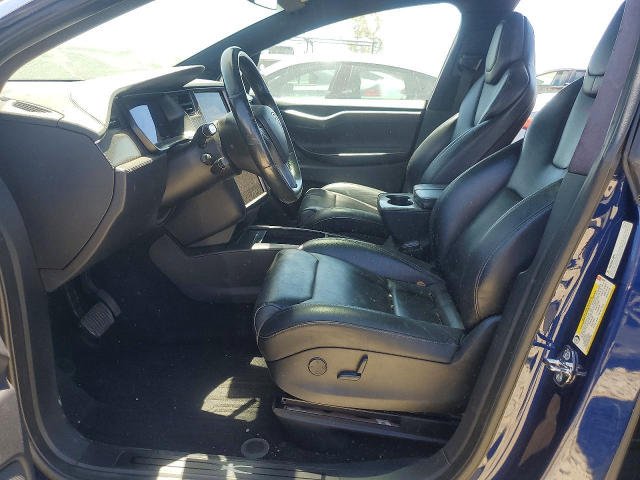 2018 Tesla Model X - Фото 7
