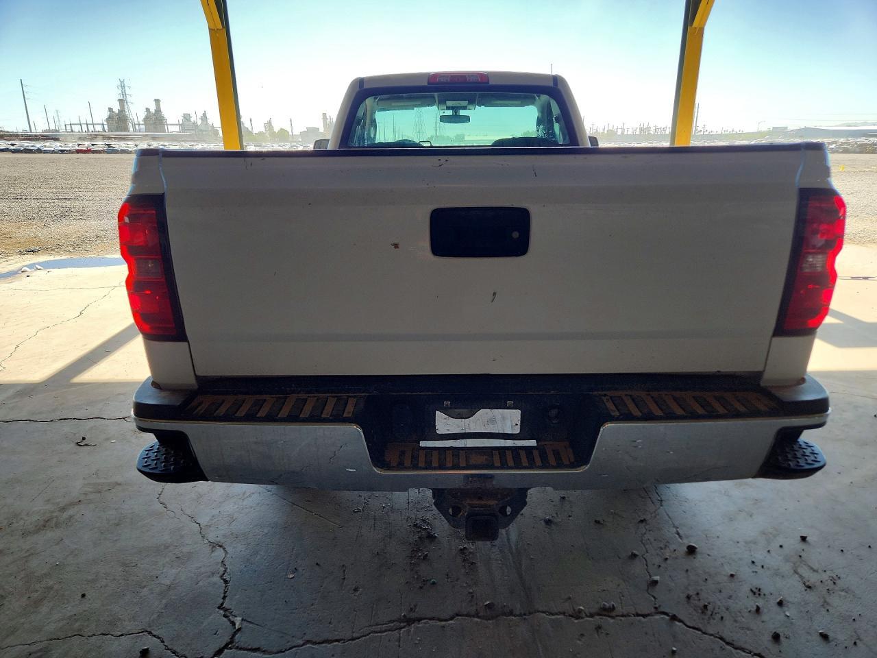 2015 Chevrolet Silverado C2500 Heavy Duty - Image 6