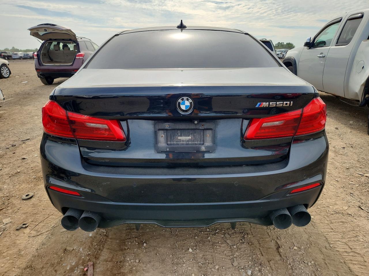 2018 BMW M550Xi - Фото 6