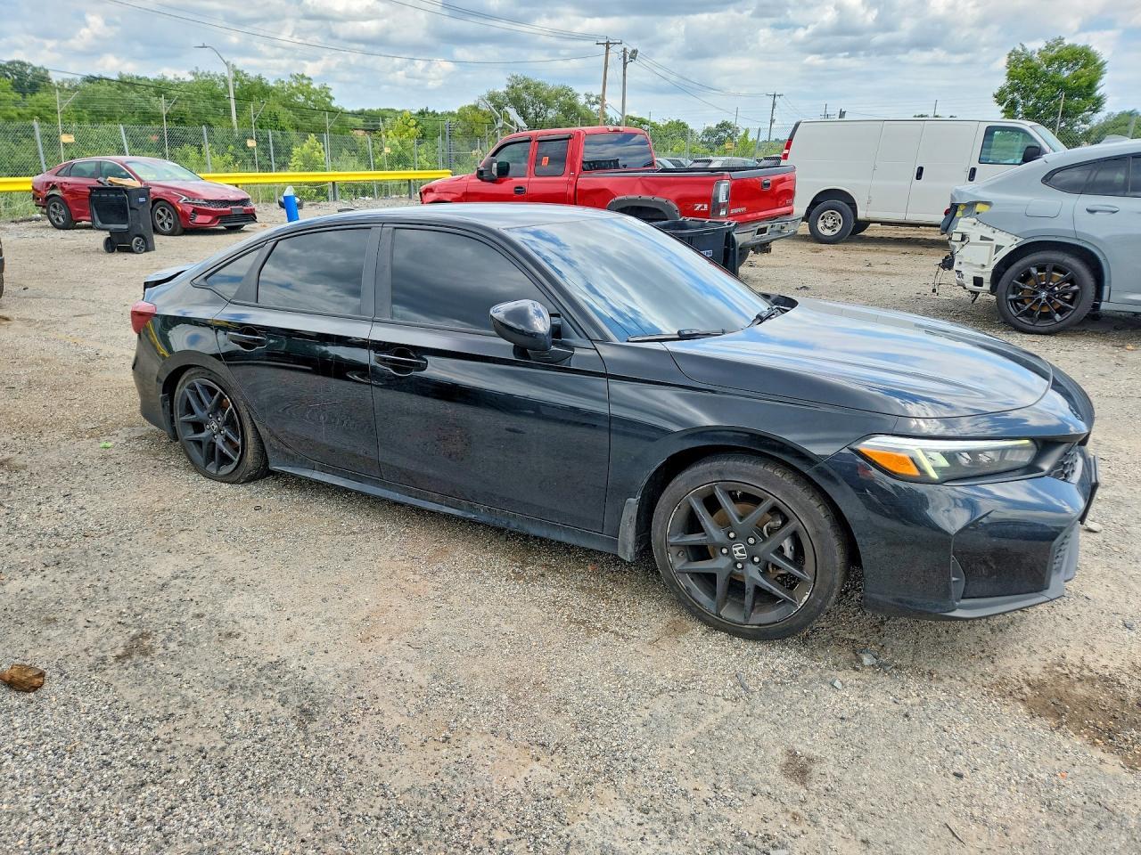 2025 Honda Civic Sport - Фото 4