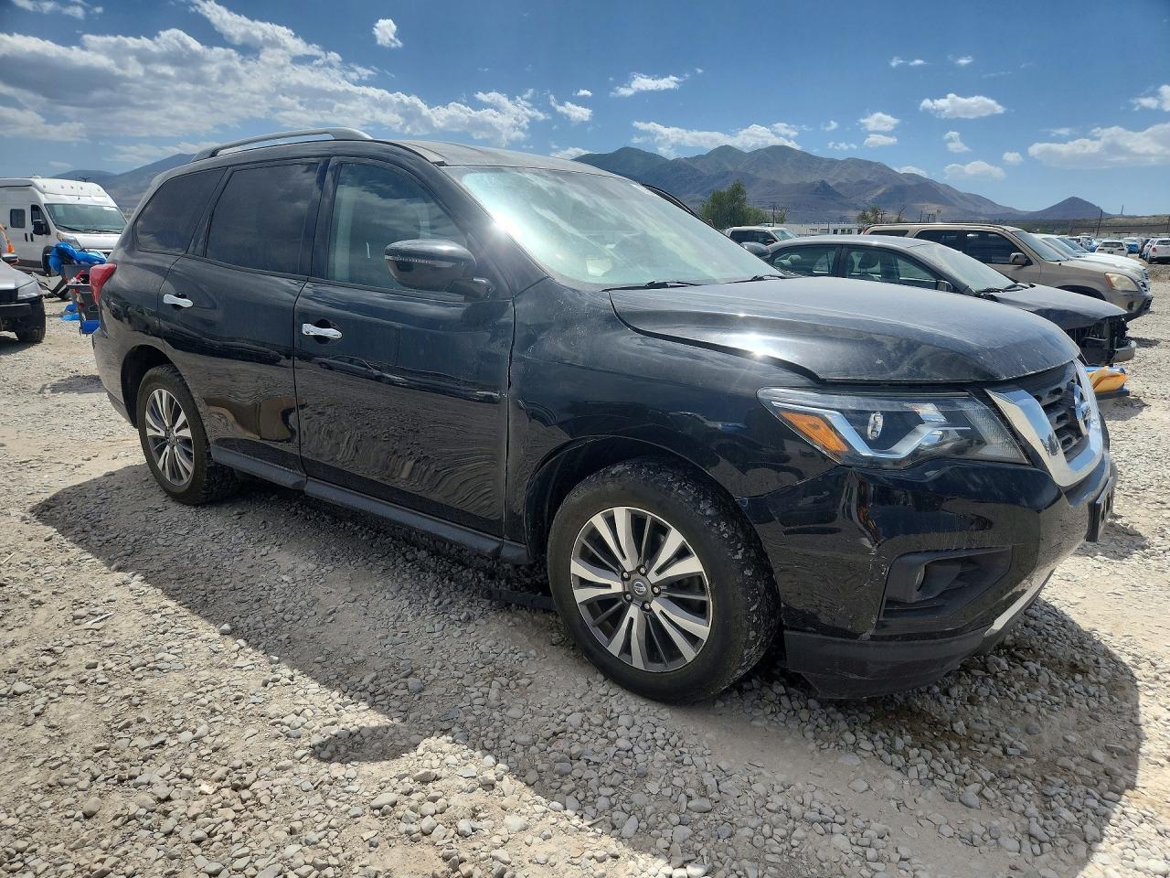 2019 Nissan Pathfinder Sv - Image 4