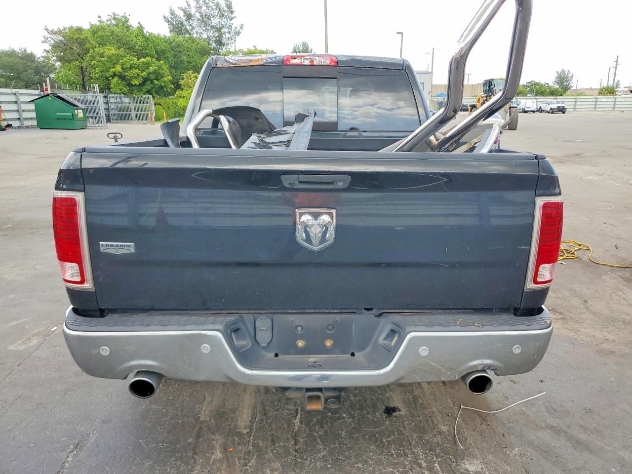 2016 Ram 1500 Laramie - Фото 6