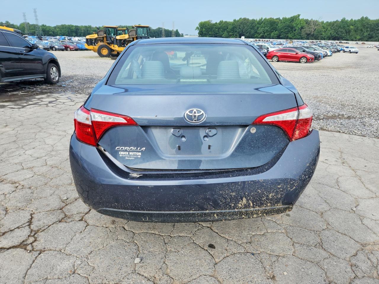 2015 Toyota Corolla L - Фото 6
