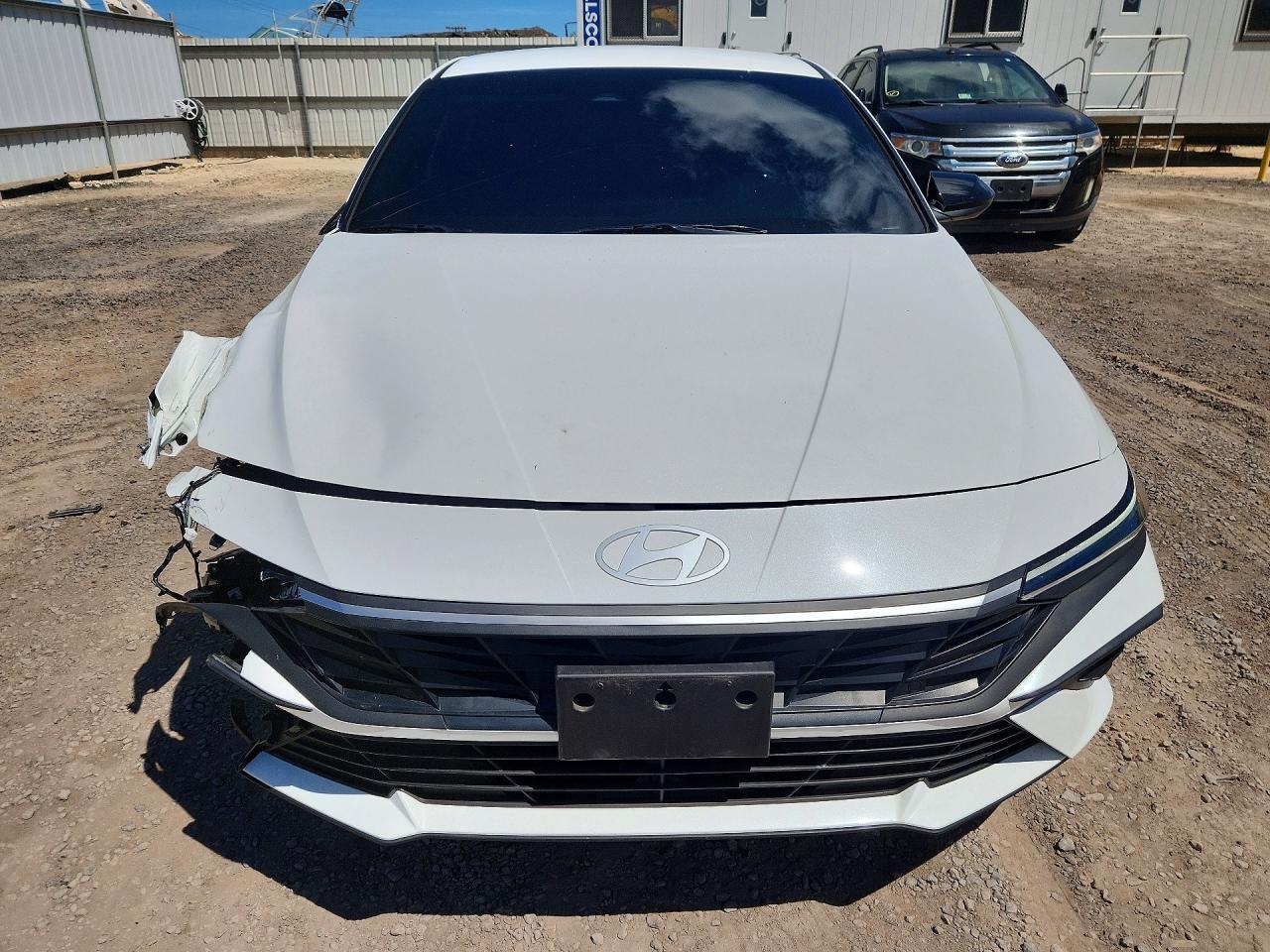 2025 Hyundai Elantra Hybrid Sel Sport - Image 5