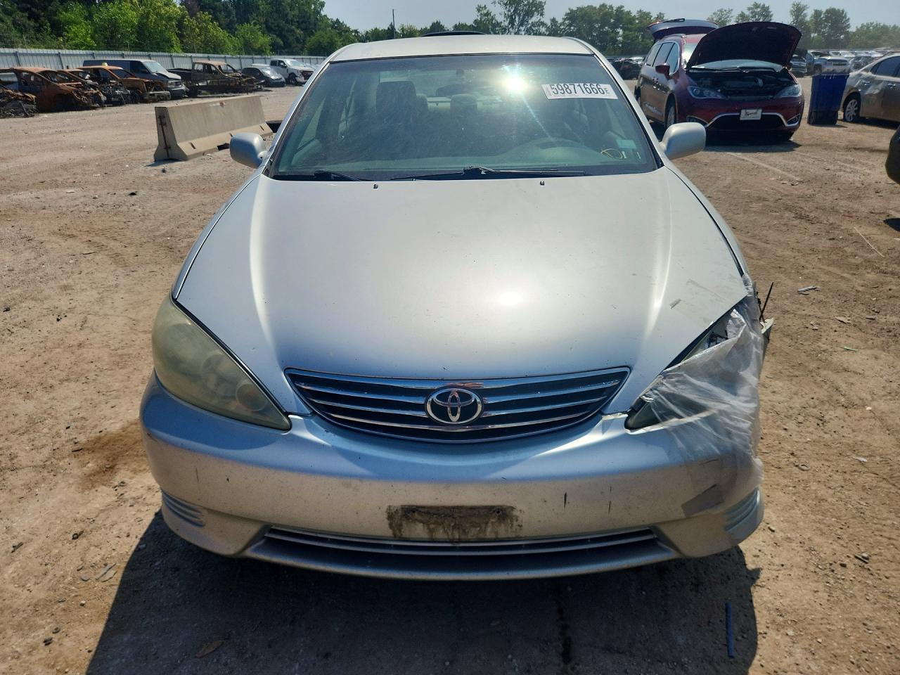 2005 Toyota Camry Le - Фото 5