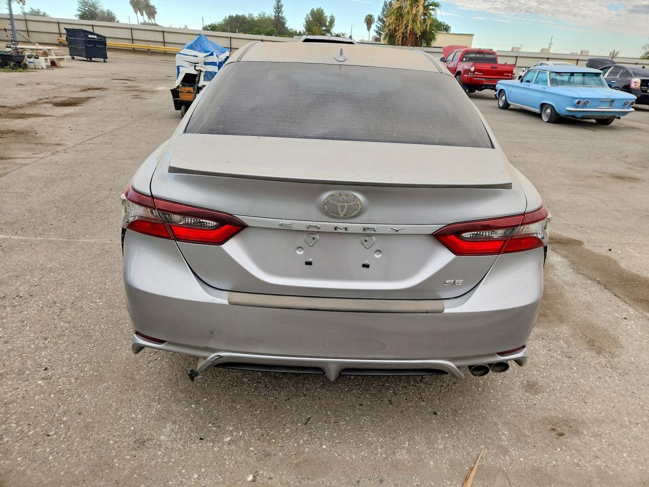 2021 Toyota Camry Se - Image 6