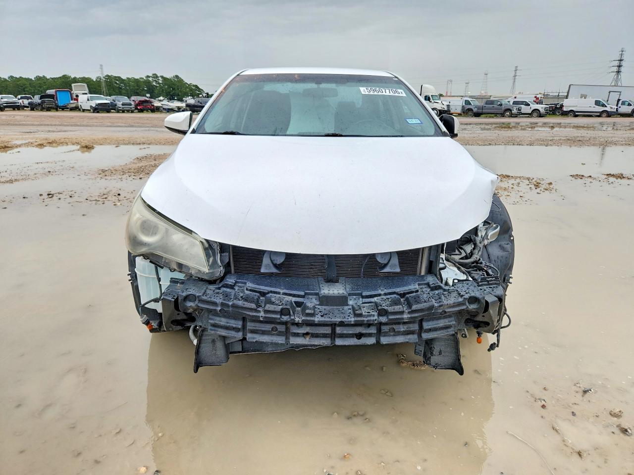2016 Toyota Camry Se - Image 5