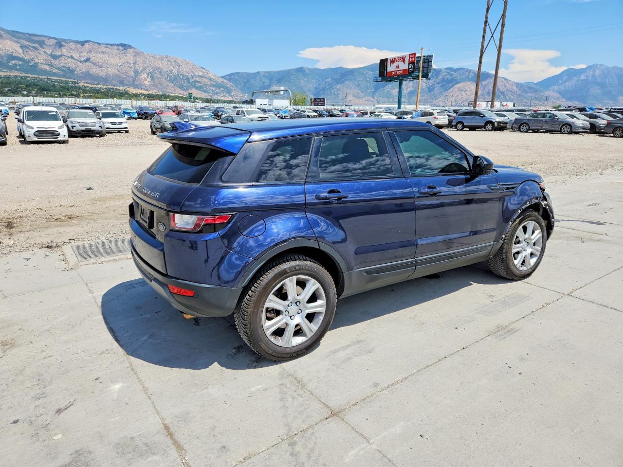 2017 Land Rover Range Rover Evoque Se - Фото 3