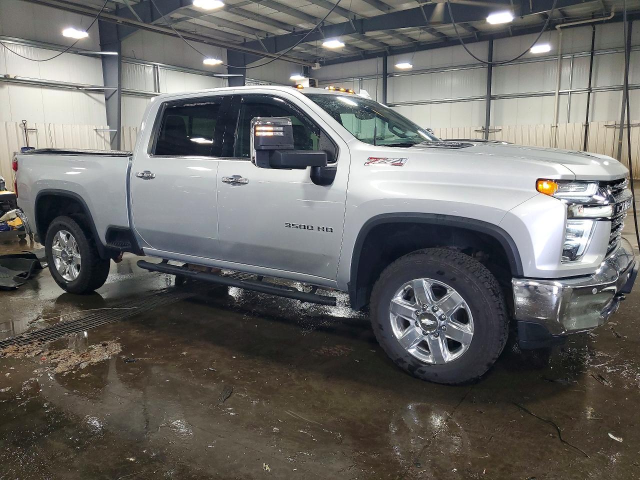 2020 Chevrolet Silverado K3500 Ltz - Image 4