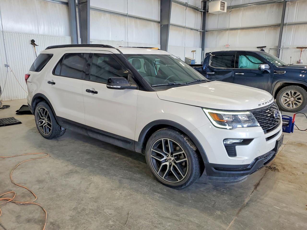 2019 Ford Explorer Sport - Фото 4