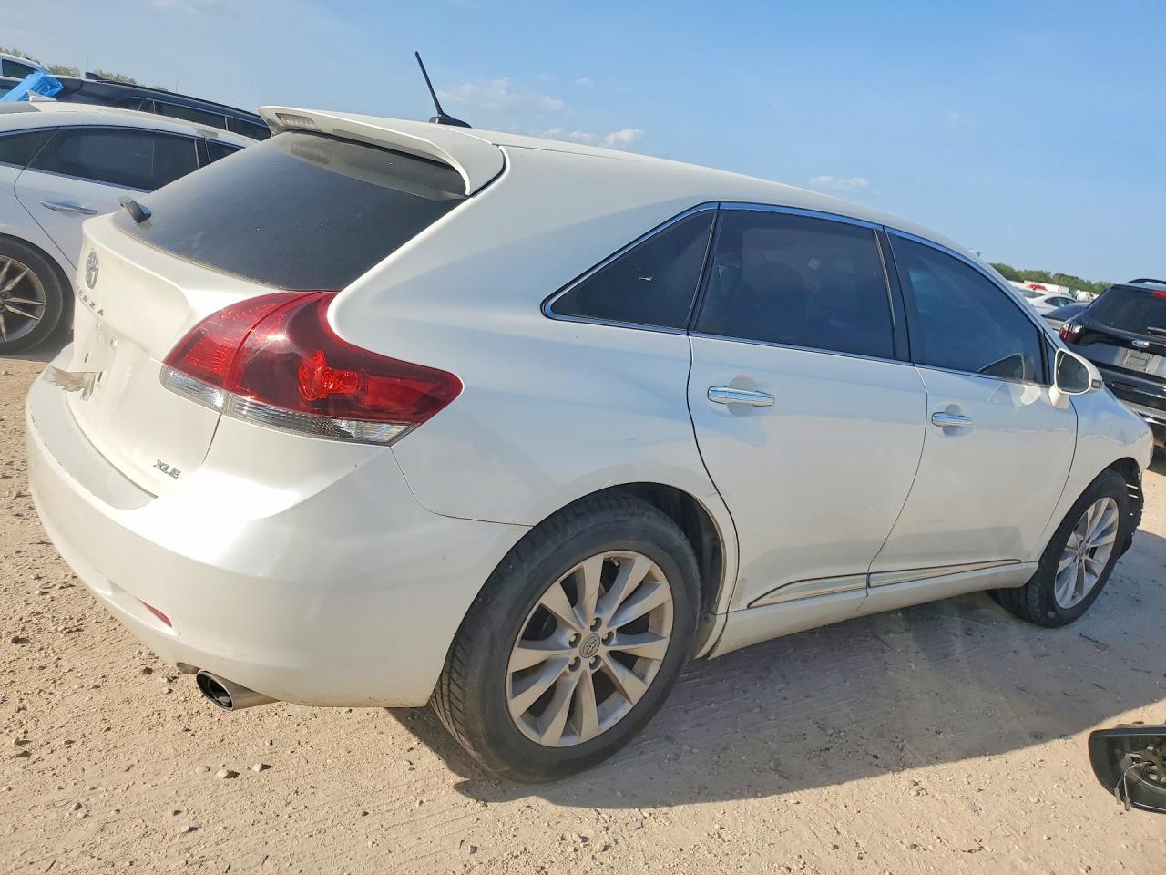 2013 Toyota Venza Xle - Фото 3