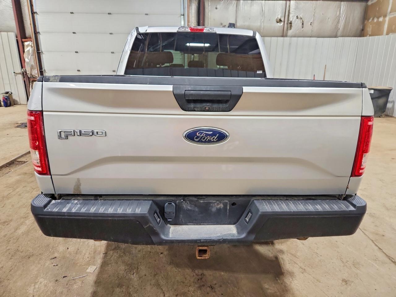 2015 Ford F150 Supercrew - Фото 6