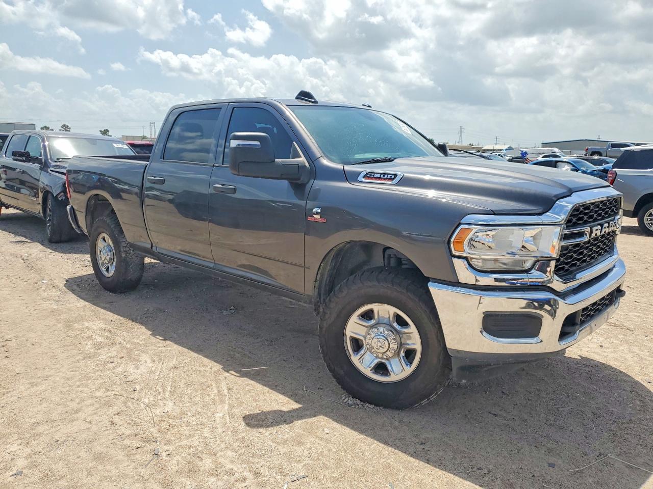 2023 Ram 2500 Tradesman - Image 4