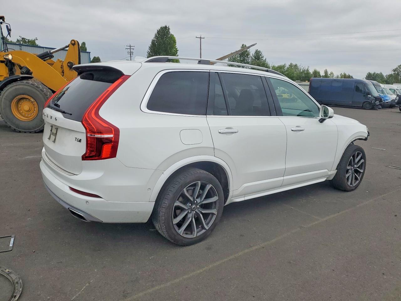 2016 Volvo Xc90 T6 - Фото 3