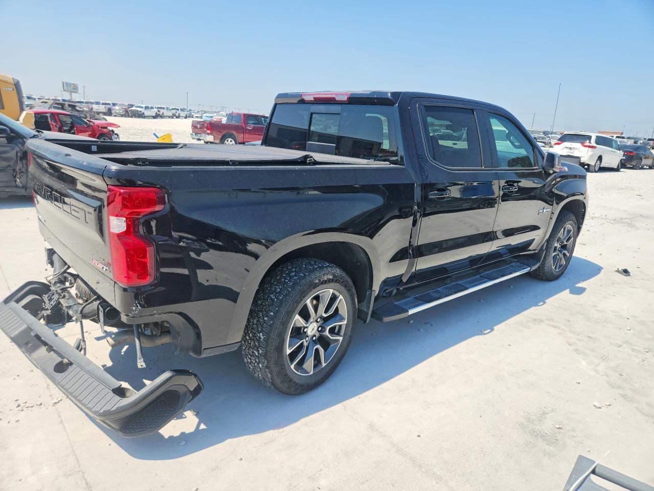 2023 Chevrolet Silverado K1500 Rst - Фото 3